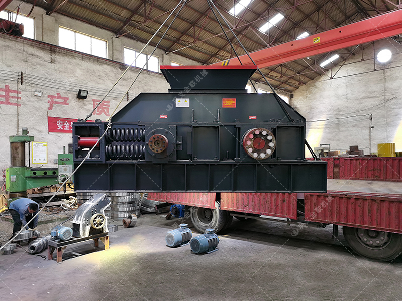 破碎設(shè)備1000x700彈簧式對輥破碎機(jī)發(fā)貨圖片