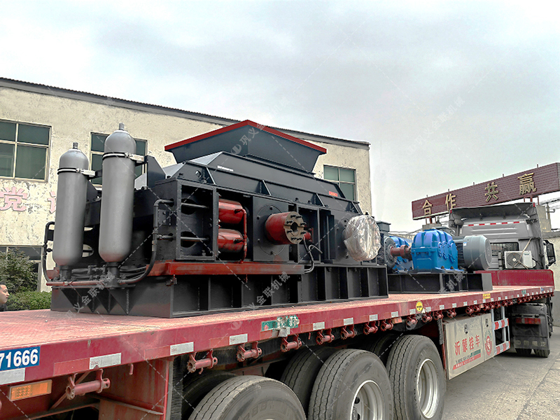 玄武巖制砂能替代河沙用于混凝土嗎？使用對輥破碎機(jī)怎么樣？