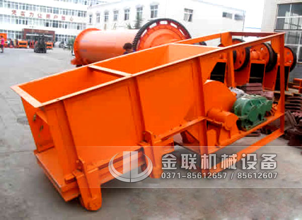 槽式給料機(jī)的工作原理及性能特點(diǎn)